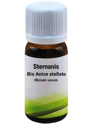 Bottiglia da 10 ml di Olio Essenziale di Anice stellato, su sfondo bianco.