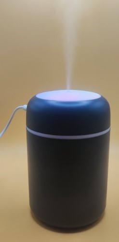 USB Colorful Humidifier - Compact Diffuser for Car and Office