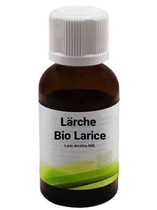 Bottiglia da 30 ml di Olio Essenziale di Larice, su sfondo bianco.