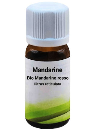 Bottiglia da 10 ml di Olio Essenziale di Mandarino rosso, su sfondo bianco.